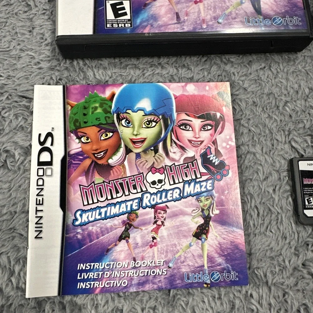 Monster High: Skultimate Roller Maze (Nintendo DS, 2012) Tested Complete In Box